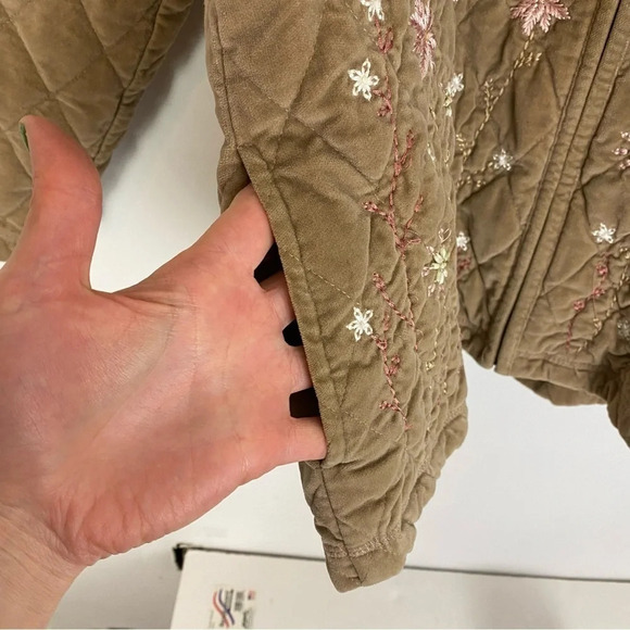 Vintage 90s Quilted Jacket WomenPlus Size 16 Tan Velvet Pink Embroidered Floral - Picture 6 of 13